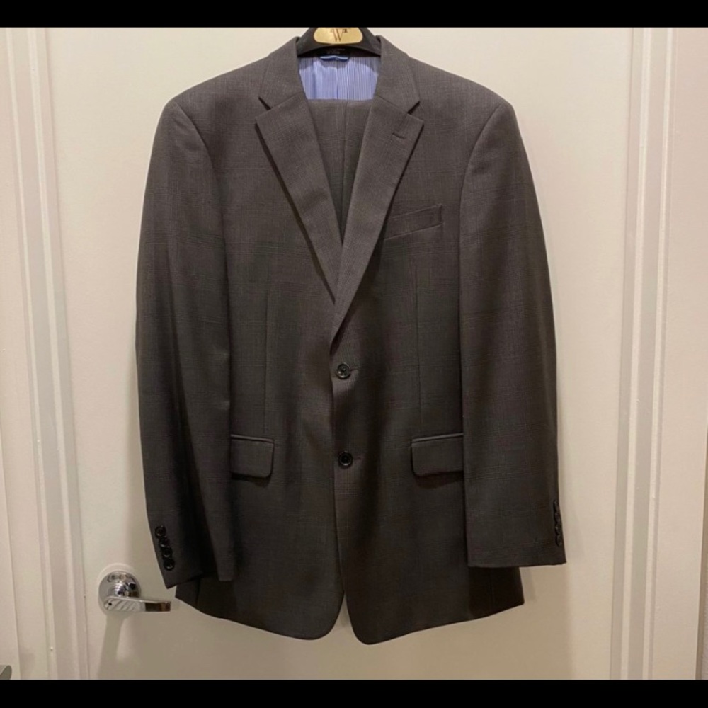 Suit